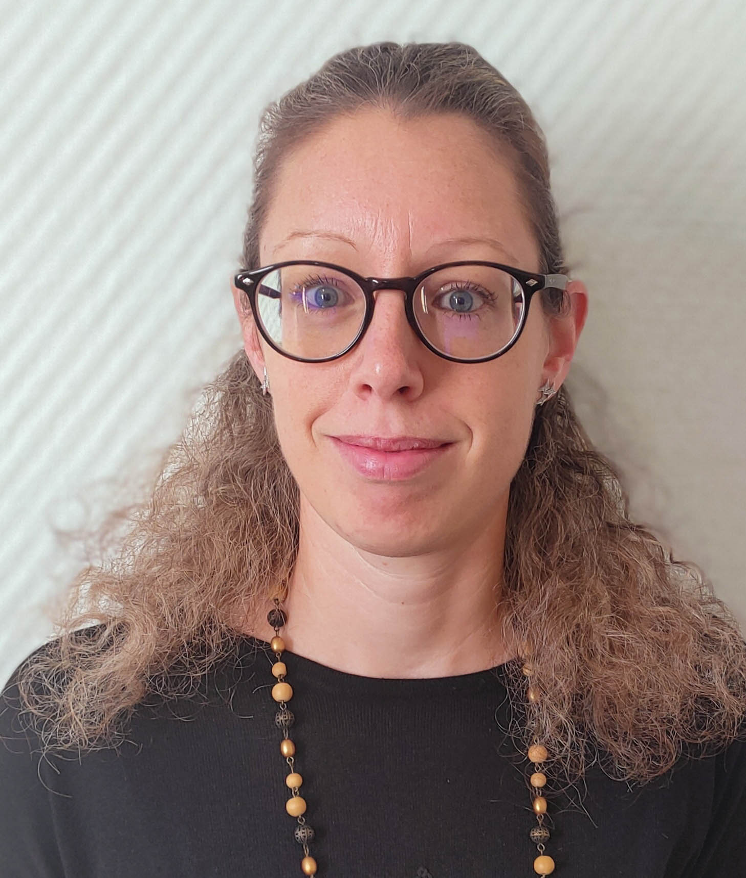 Hélène HALBOUT